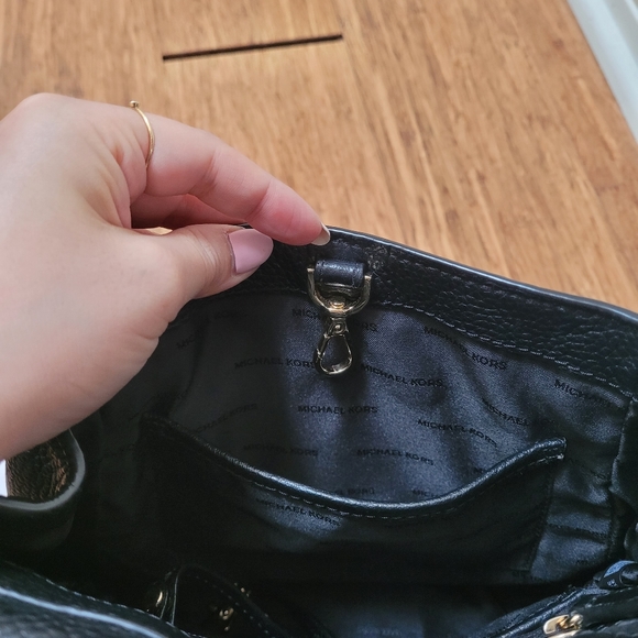 Backpack - Picture 5 of 9